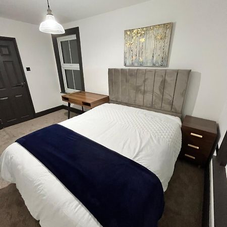 Fabulous 2 Bed Apartment Near 02, Excel, Canary Wharf 런던 외부 사진